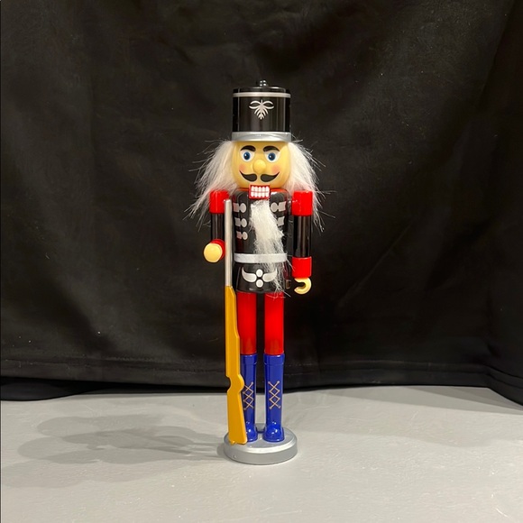 Nutcracker Soldier Greenbrier Plastic Christmas Holiday Decor - Picture 1 of 7